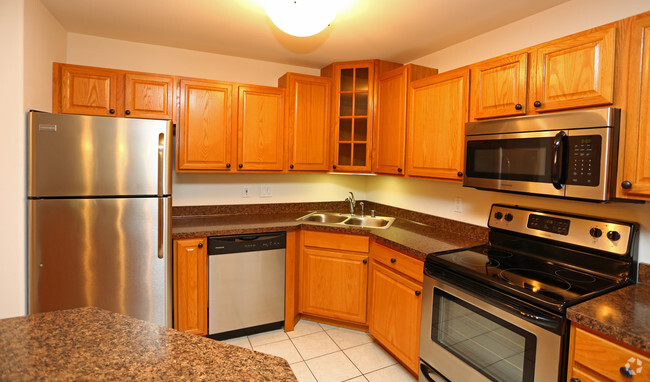 Kitchen - Yorktown Estates