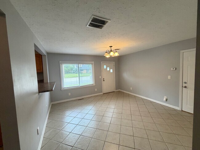 Foto del edificio - 416 W Wenger Rd