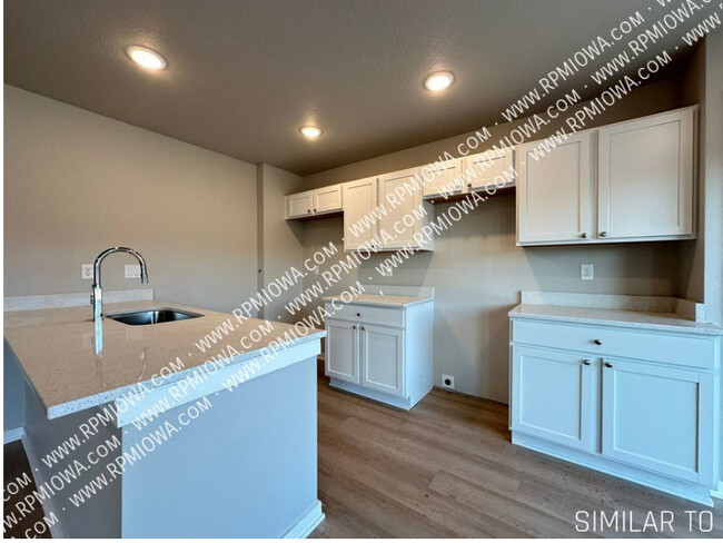 Foto del edificio - Perry Townhomes