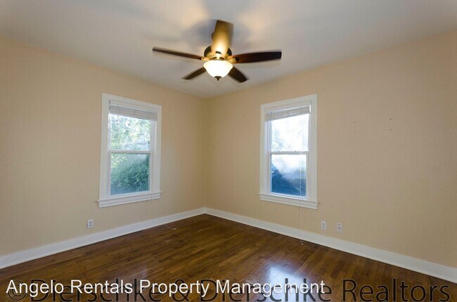 Foto del edificio - 3 br, 1 bath House - 708 N Van Buren