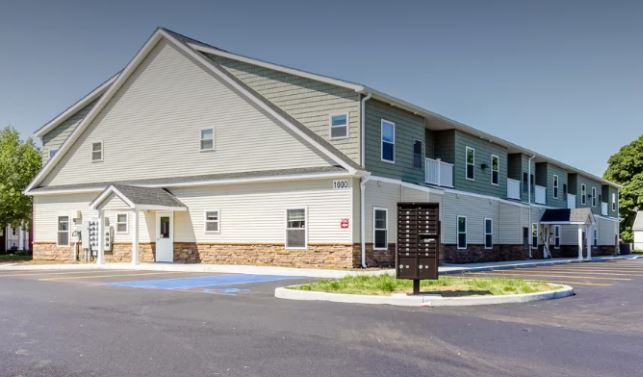 Building Photo - 1000 Eagle Ridge Cir
