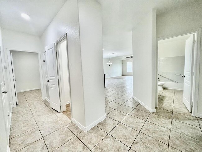 Building Photo - 1111 Cloud Croft Ln