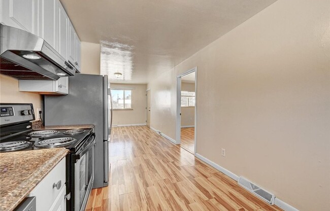 Foto del edificio - 87 Newland Ct