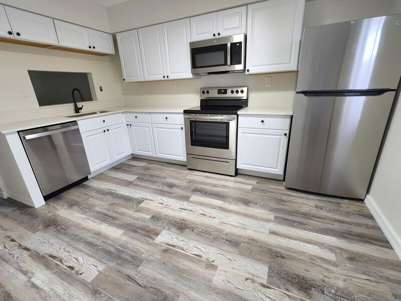 Foto principal - 5305 N Blvd