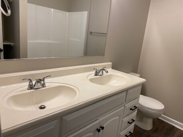 Foto del edificio - 371 Cavel Chub Lake Rd