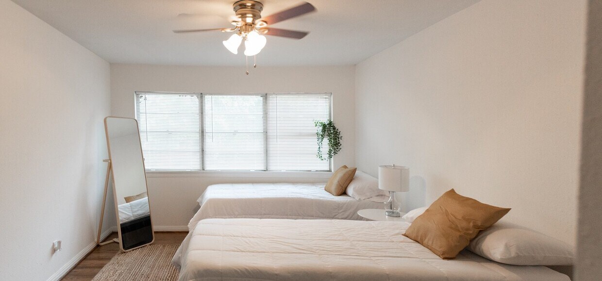 1940 Dryden Rd, Houston, TX 77030 Townhome Rentals in Houston TX