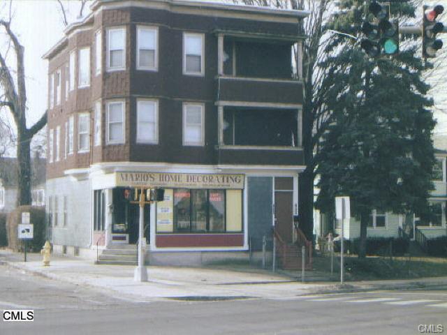 Primary Photo - 1925 Barnum Ave