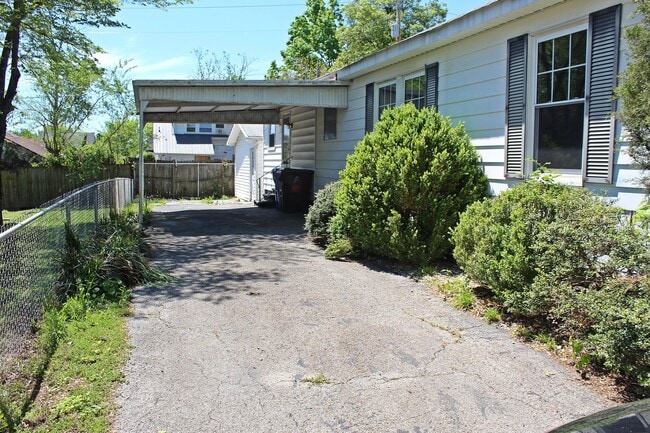 Photo - Alcoa City Rental Available Now House