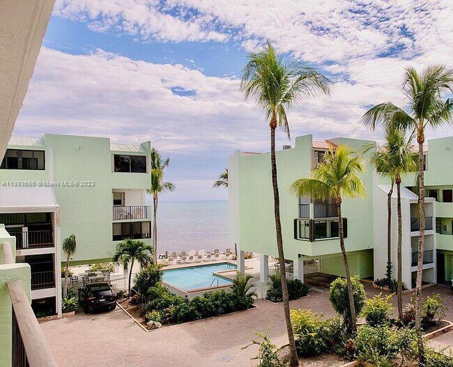 87465 Old Hwy Unit 218, Islamorada, FL 33036 Condo for Rent in Islamorada, FL