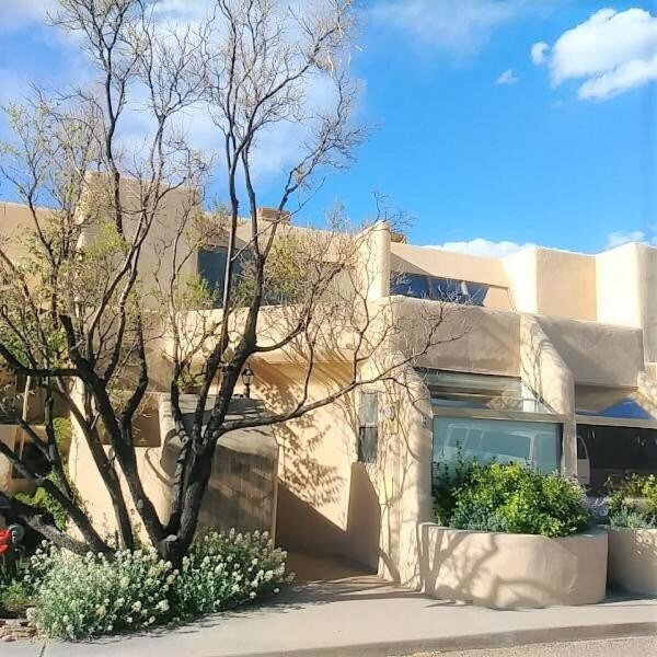 1339 Pacheco Ct Unit APT 8, Santa Fe, NM 87505 Condo for Rent in