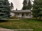 Primary Photo - 1410 E Elderberry Cir