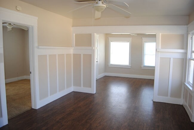 Building Photo - 1730 3rd St