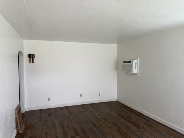 Building Photo - 501 Ribier Ave