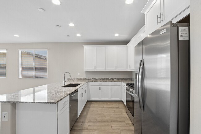 Building Photo - 3315 S Piedra Cir