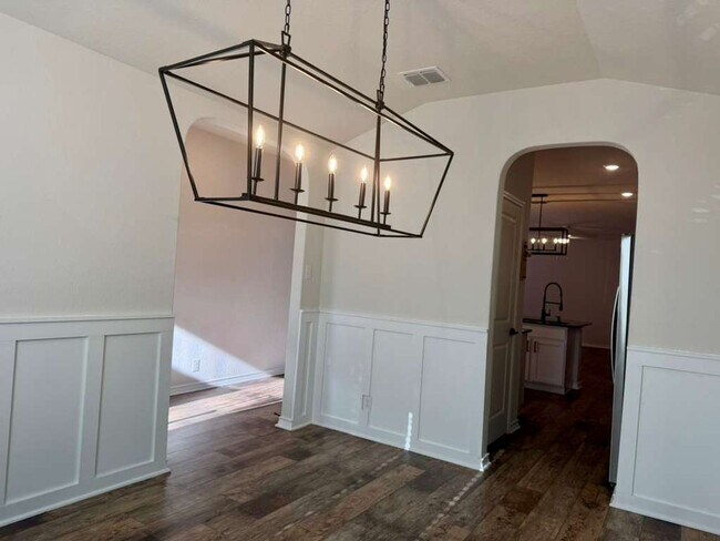 Building Photo - Single-Story Rental in Redbird Ranch with Open Layout & Private Yard