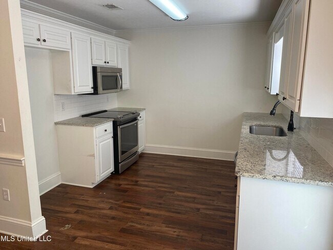 Foto del edificio - 209 Cherrybark Ln