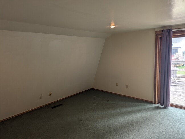 Foto del edificio - 2147 E Main St