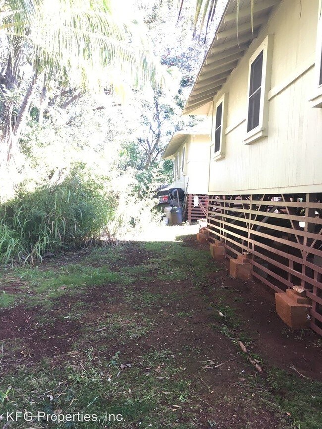 Building Photo - 414 KOA St