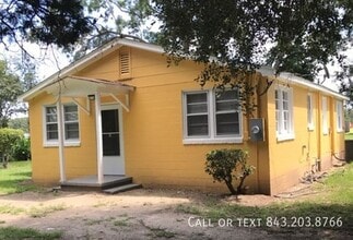 Building Photo - 4927 Lincrest Rd