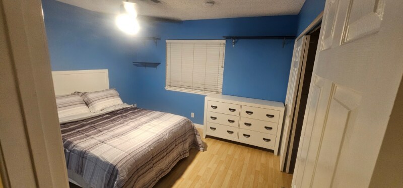 Foto principal - 3620 Rawhide St