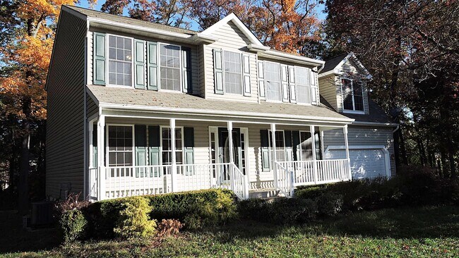 Building Photo - Fantastic Fredericksburg Home In Kingswood!