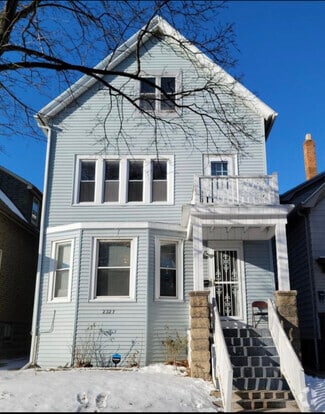 Building Photo - 2327 S 7th St