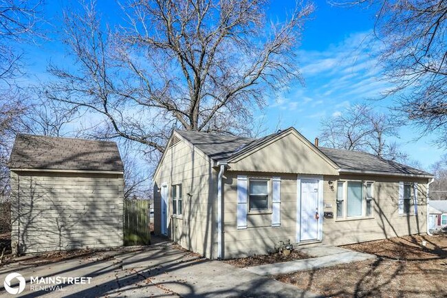 Building Photo - 10000 Drury Ave, Kansas City, MO 64137