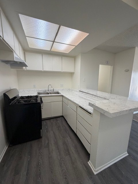 Foto del edificio - 1535 E Canfield Ln