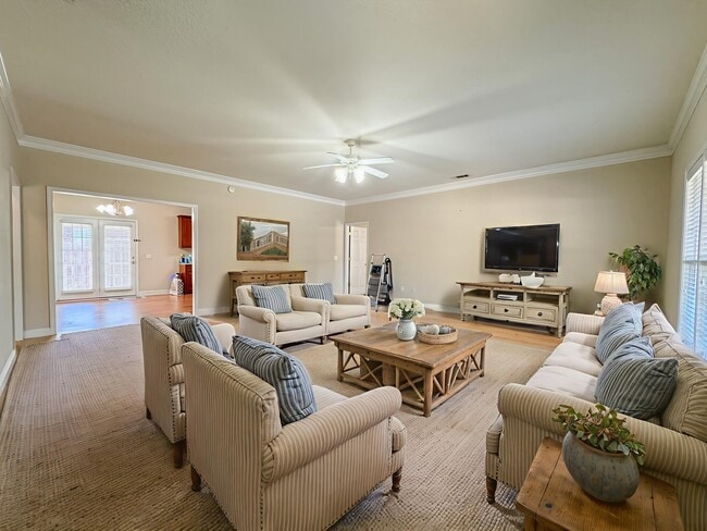 Building Photo - 1220 Lattice Ct