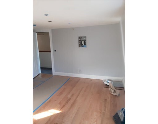 Building Photo - 293 Fayette St