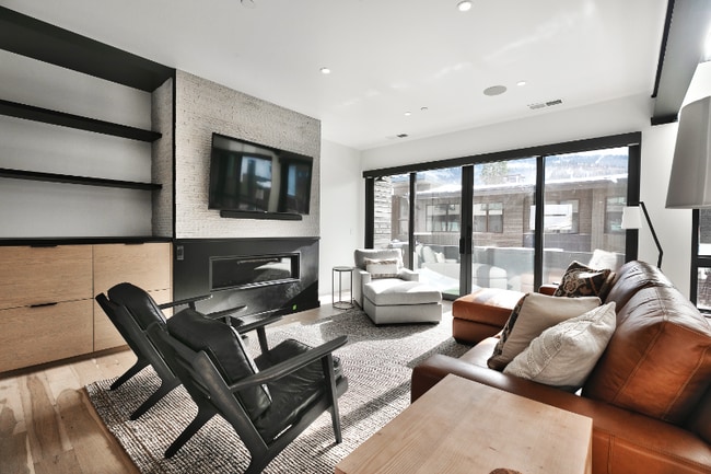 Photo - 3471 Ridgeline Dr Townhome