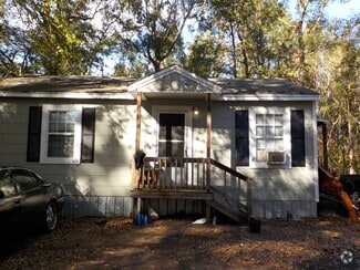 Building Photo - 2122 Cedar Creek Rd