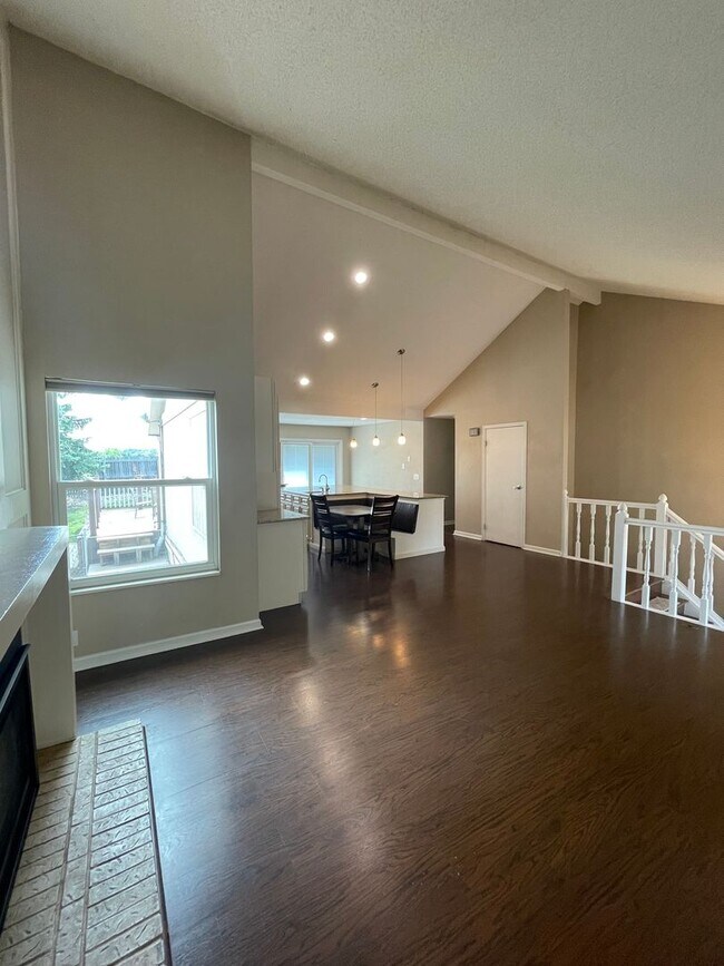 Foto del edificio - Spacious Arvada Home Near Lake Arbor Park....