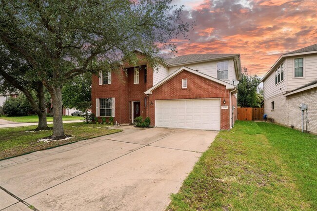 Foto del edificio - 21550 Elm Hurst Ln