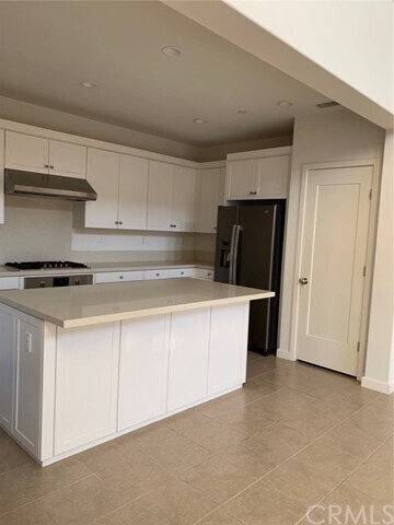 Foto del edificio - 15415 Jeffrey Rd