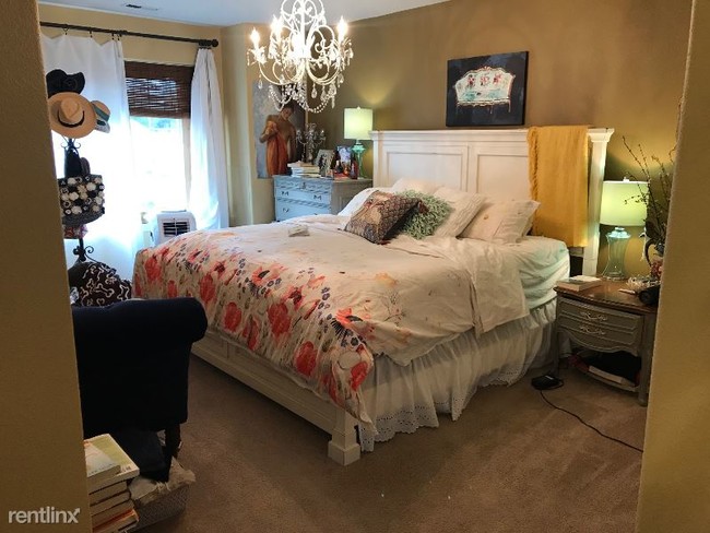 Foto del edificio - 4 br, 2.5 bath House - 12598 SW Creekshire Pl