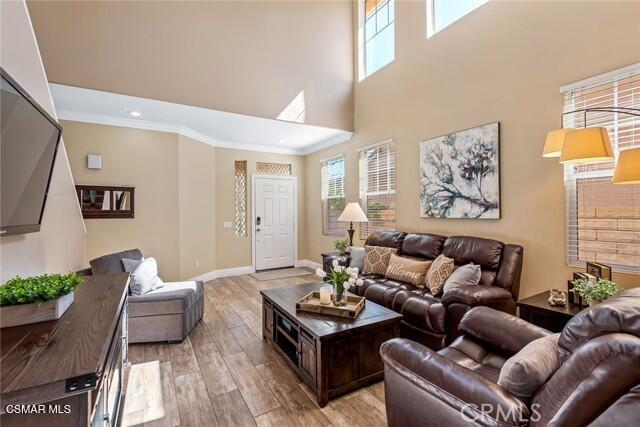 Building Photo - 525 Shadow Ln