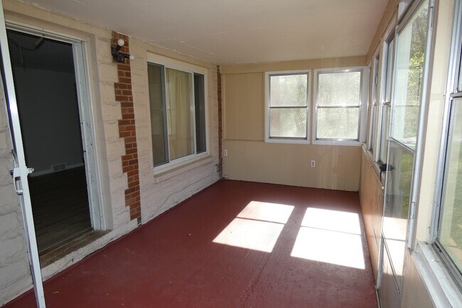 Foto del edificio - 3436 Brinway Dr