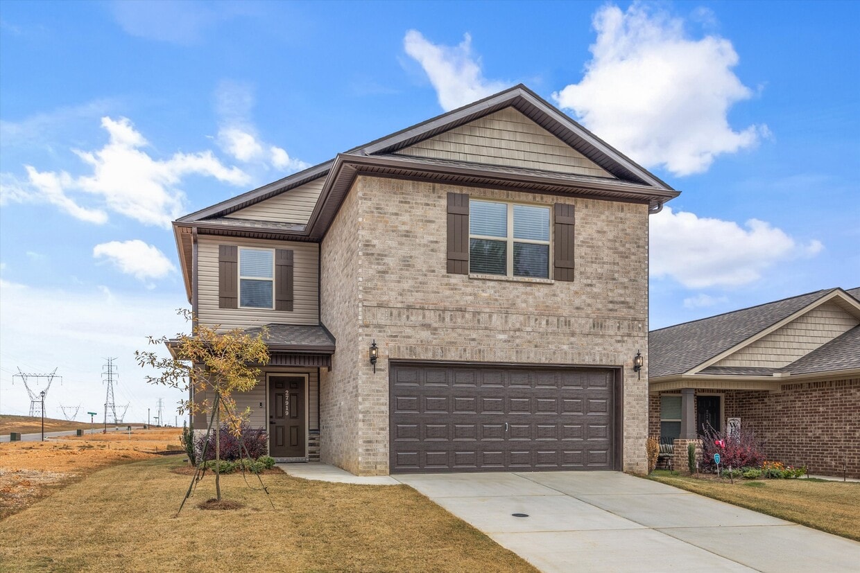 Foto principal - 27919 Chalmers Cir