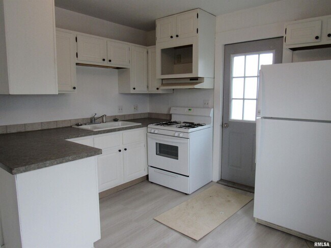 Foto del edificio - 1026 W Locust St