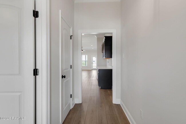 Building Photo - 106 Bejeweled Ave