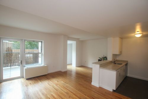 Primary Photo - 620 W 143rd St