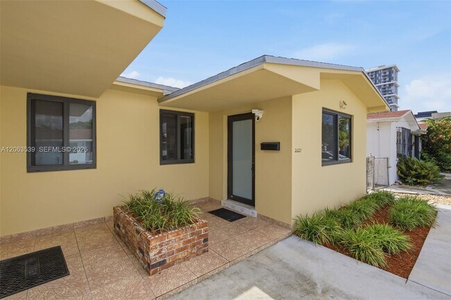 Foto del edificio - 2627 SW 29th Ave