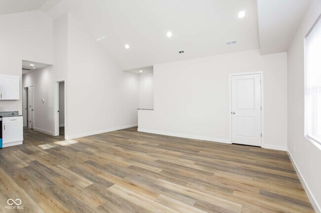 Foto del edificio - 2950 Winthrop Ave