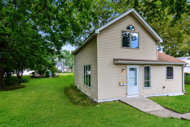 Foto del edificio - 123 4th Ave E