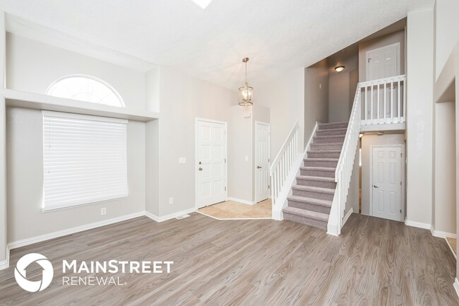 Building Photo - 18557 E Hamilton Dr