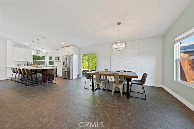 Foto del edificio - 80695 Columbia Ave