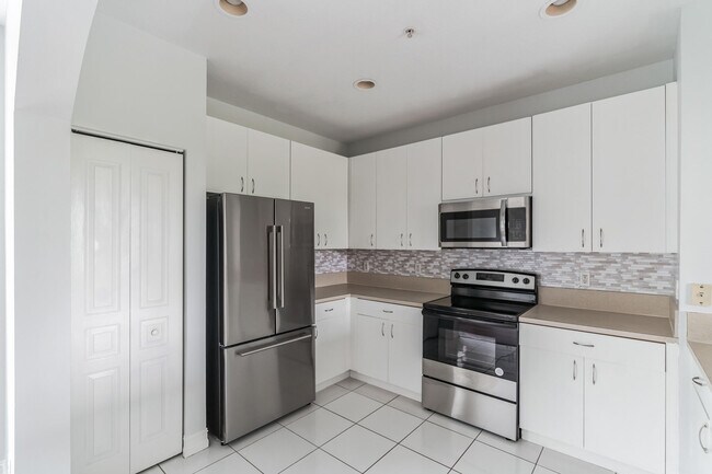 Foto del edificio - 310 NW 1st St