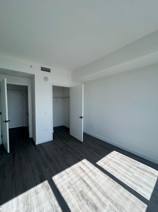 Foto del edificio - 34 NW 26th St