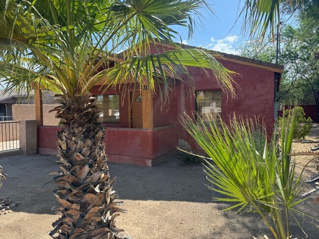 Building Photo - Magnolia Village